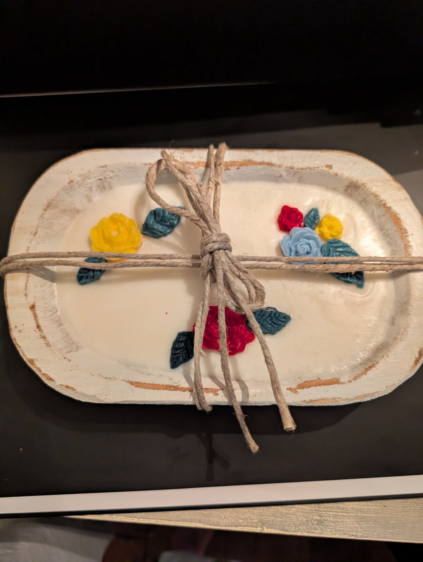Fresh Bloom Aura Dough Bowl